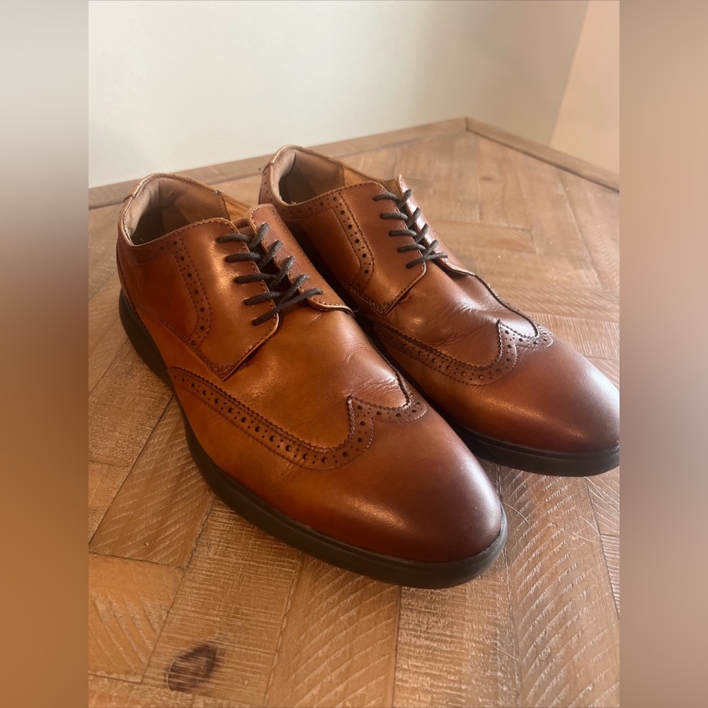 Men’s Florsheim Wingtip Oxford Shoes, Sz 11.5, Good Used Condition!